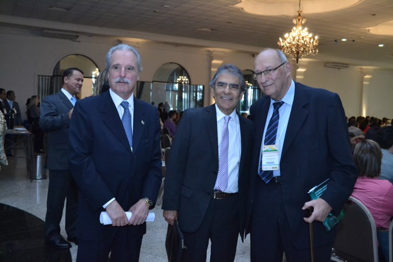 Fotos do XIV SEMINÁRIO INTERNACIONAL ÉTICA NA GESTÃO - 2013 Fotos do XIV SEMINÁRIO INTERNACIONAL ÉTICA NA GESTÃO - 2013