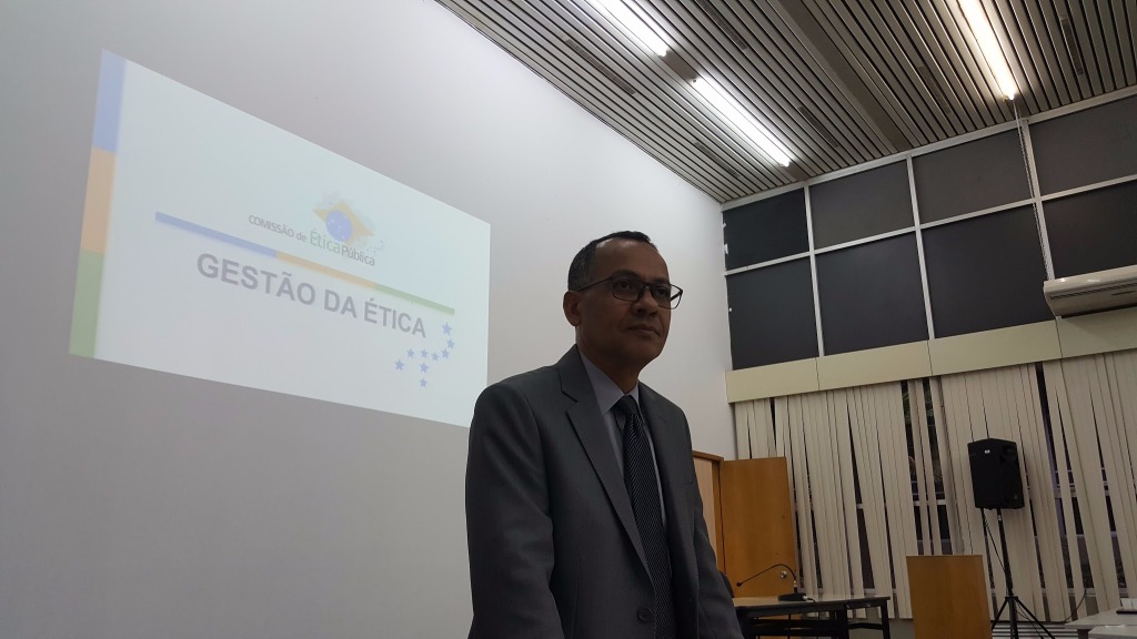 Prof. Raimundo Nonato - Gestão da Ética 1.jpg
