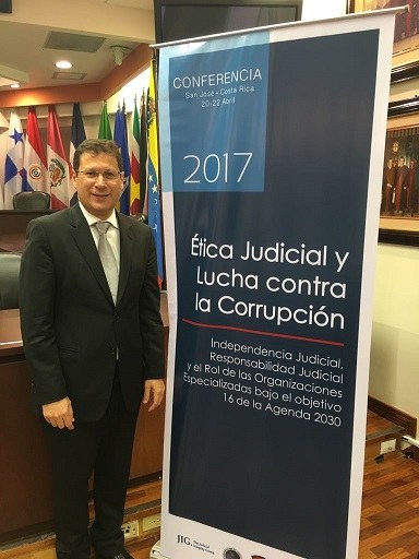 IMG-20170421-dr. mauro V.jpg