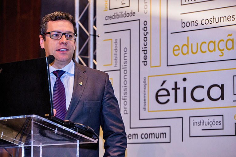 Foto do San Rogê 0711 copiar.jpg