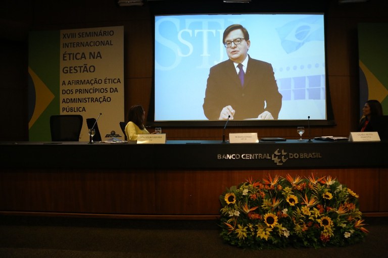 Seminário Internacional