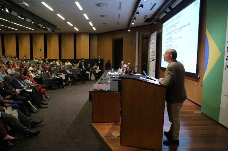 Seminário Internacional