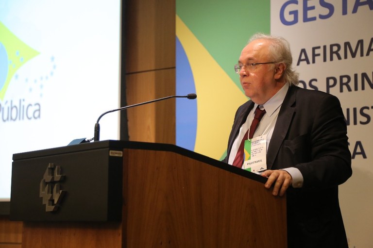 Seminário Internacional