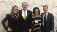 Mariana Montenegro, assessora da Comissão de Ética Pública da Presidência da República,Antônio Carlos Futuro, secretário de Administração da Presidência da República, Natália Teixeira, coordenadora Geral de Educação à Distância da ENAP e Wellington Gontijo, coordenador da Comissão de Ética Pública da Presidência da República